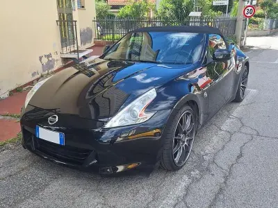 Usata Nissan 370Z 2013 Nero Cabrio