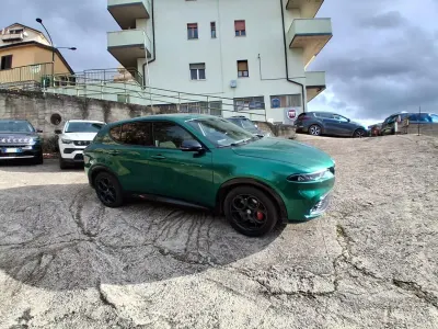 Usata Alfa Romeo Tonale Super 131 CV (96 kW) 2023 Verde SUV
