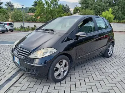 Usata Mercedes A180 Avantgarde 109 CV (80 kW) 2008 Nero Monovolume