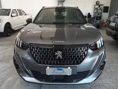 Usata Peugeot 2008 GT 155 CV (114 kW) 2020 Grigio SUV