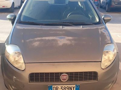 Usata Fiat Punto 65 CV (47 kW) 2008 Grigio Utilitaria