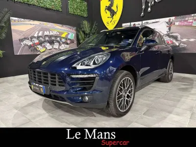 Usata Porsche Macan 250 CV (183 kW) 2017 Nachtblau effect met SUV