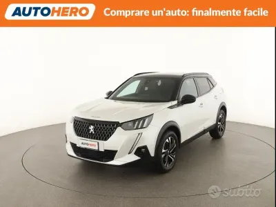 Usata Peugeot 2008 GT-line 131 CV (96 kW) 2021 Bianco SUV