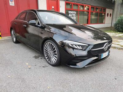 Usata Mercedes A180 AMG Line Premium Plus 116 CV (85 kW) 2023 Nero Berlina