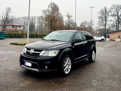 Usata Fiat Freemont Urban 170 CV (125 kW) 2011 Nero SUV