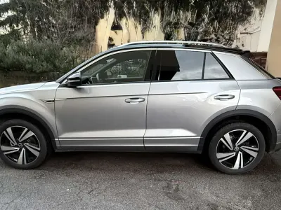 Usata VW T-Roc R-line 150 CV (110 kW) 2024 SUV