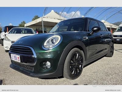 Begagnad Mini Cooper Business 136 HK (100 kW) 2018 Grön Halvkombi