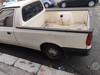 Occasion Skoda Pick-up 68 ch (50 kW) 1997 Blanc Pick-up