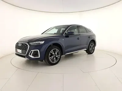 Usata Audi Q5 Sportback S-Line 204 CV (150 kW) 2024 Blu navarra metallizzato SUV
