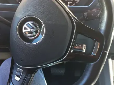 Usata VW Golf Sportsvan 150 CV (110 kW) 2019 Bianco Monovolume