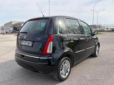 Usata Lancia Musa 101 CV (74 kW) 2008 Nero Monovolume