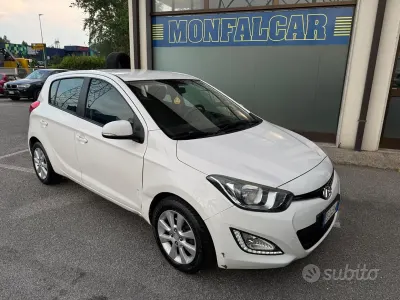 Usata Hyundai i20 Classic 85 CV (62 kW) 2013 Bianco Utilitaria