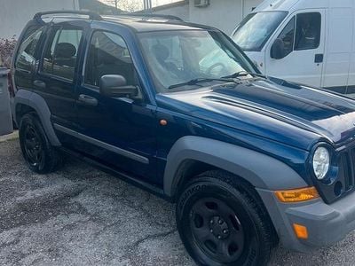 Occasion Jeep Cherokee 163 ch (119 kW) 2006 Bleue SUV