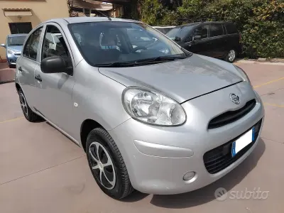 Usata Nissan Micra 80 CV (58 kW) 2012 Argento Utilitaria