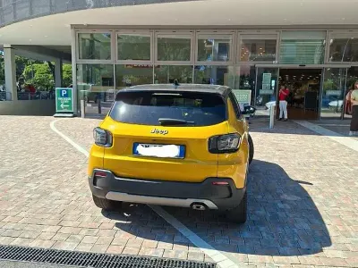 Usata Jeep Avenger Summit 101 CV (74 kW) 2023 SUV