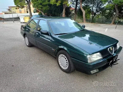 Usata Alfa Romeo 164 144 CV (105 kW) 1992 Verde Berlina
