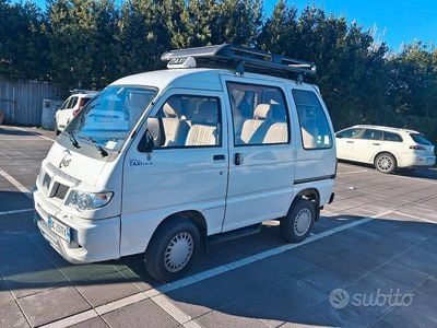 Usata Piaggio Porter 75 CV (55 kW) 2000 Bianco Monovolume