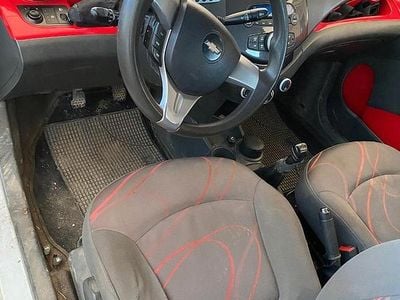 Bianco Usata 2010 Chevrolet Spark LS Utilitaria | 3800 € (Cara)