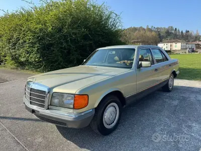 Usado Mercedes 280 SE 185 CV (136 kW) 1981 Verde Berlina