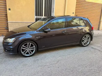 Usata VW Golf VII 150 CV (110 kW) 2016 Nero Berlina