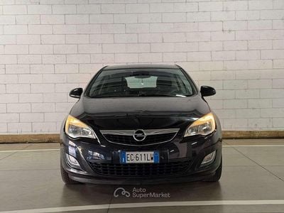 Usata Opel Astra 116 CV (85 kW) 2011 Grigio Berlina