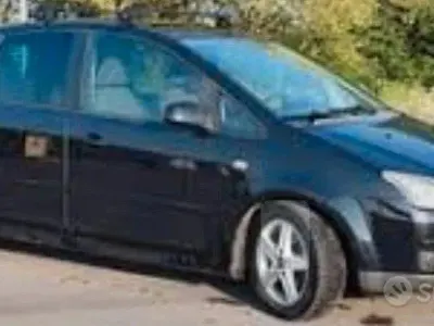 Usata Ford Focus 90 CV (66 kW) 2007 Nero Station wagon