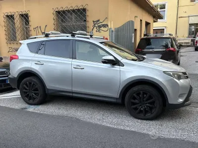 Usata Toyota RAV4 150 CV (110 kW) 2013 Grigio SUV