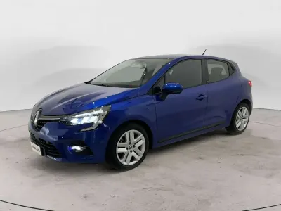 Usata Renault Clio V Initiale Paris 91 CV (66 kW) 2021 Blu/azzurro Berlina