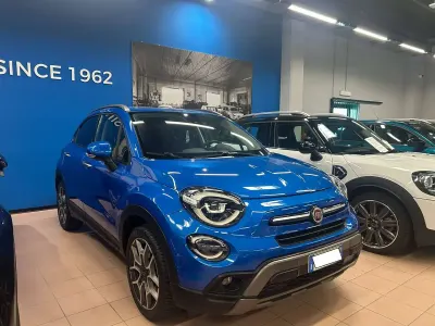 Usata Fiat 500 Cross 150 CV (110 kW) 2019 Blu/azzurro Station wagon