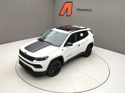 Neu Jeep Compass North 180 PS (132 kW) 2026 Weiß SUV