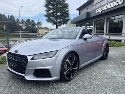 Usata Audi TT Roadster S-Line 245 CV (180 kW) 2023 Argento Cabrio