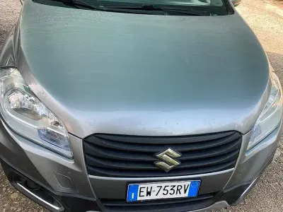 Usata Suzuki SX4 S-Cross 120 CV (88 kW) 2014 Grigio SUV
