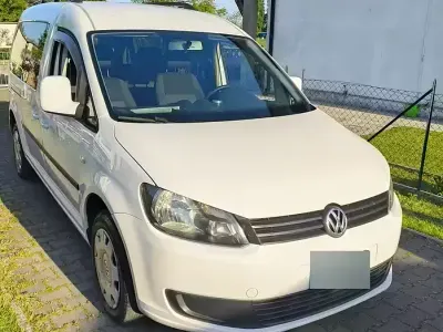 Begagnad VW Caddy 109 HK (80 kW) 2014 Vit Minibuss