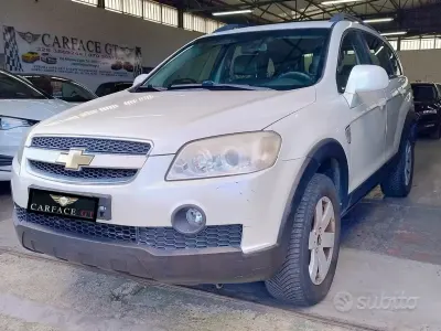 Usata Chevrolet Captiva 150 CV (110 kW) 2010 Bianco SUV