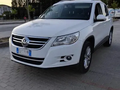 Usata VW Tiguan 140 CV (102 kW) 2010 Bianco SUV