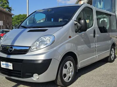 Occasion Opel Vivaro 114 ch (83 kW) 2014 Argent Monospace