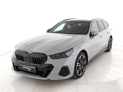 Usata BMW 520 M Sport 197 CV (144 kW) 2025 Grigio metall. Station wagon