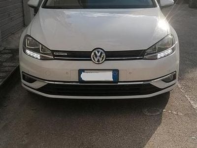 Usata VW Golf VII 130 CV (95 kW) 2019 Bianco Berlina