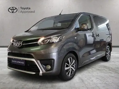 Usata Toyota Proace Verso City 131 CV (96 kW) 2022 Grigio Station wagon