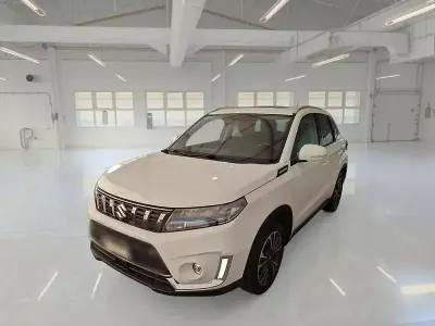 Usata Suzuki Vitara 101 CV (74 kW) 2023 SUV