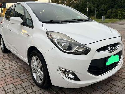 Begagnad Hyundai ix20 Classic 90 HK (66 kW) 2013 Vit Halvkombi