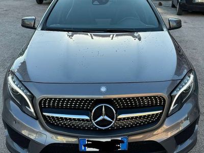 Mercedes GLA220