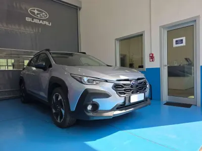 Usata Subaru Crosstrek Premium 136 CV (100 kW) 2025 Argento SUV