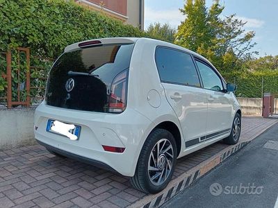 Usata VW up! 60 CV (44 kW) 2019 Bianco Utilitaria