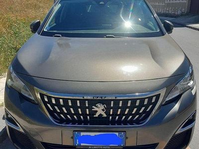 Usata Peugeot 3008 2018 Verde SUV