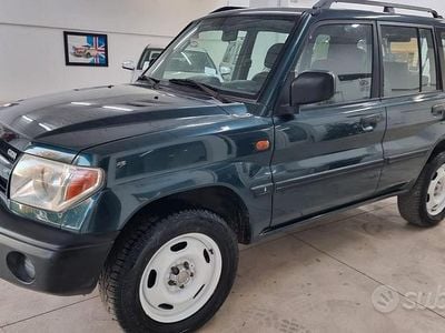 Usata Mitsubishi Pajero 129 CV (94 kW) 2001 Verde SUV