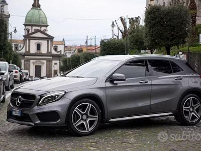 Occasion Mercedes GLA220 177 ch (130 kW) 2015 Gris SUV