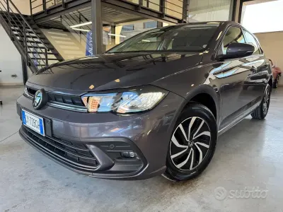 Usata VW Polo Life 95 CV (69 kW) 2025 Smoking grey metallizzato Utilitaria