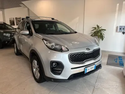 Usata Kia Sportage 132 CV (97 kW) 2019 Grigio SUV