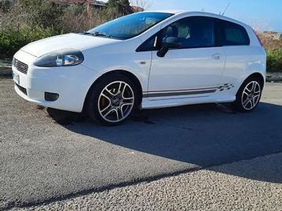 Usata Fiat Grande Punto Sport 90 CV (66 kW) 2009 Utilitaria